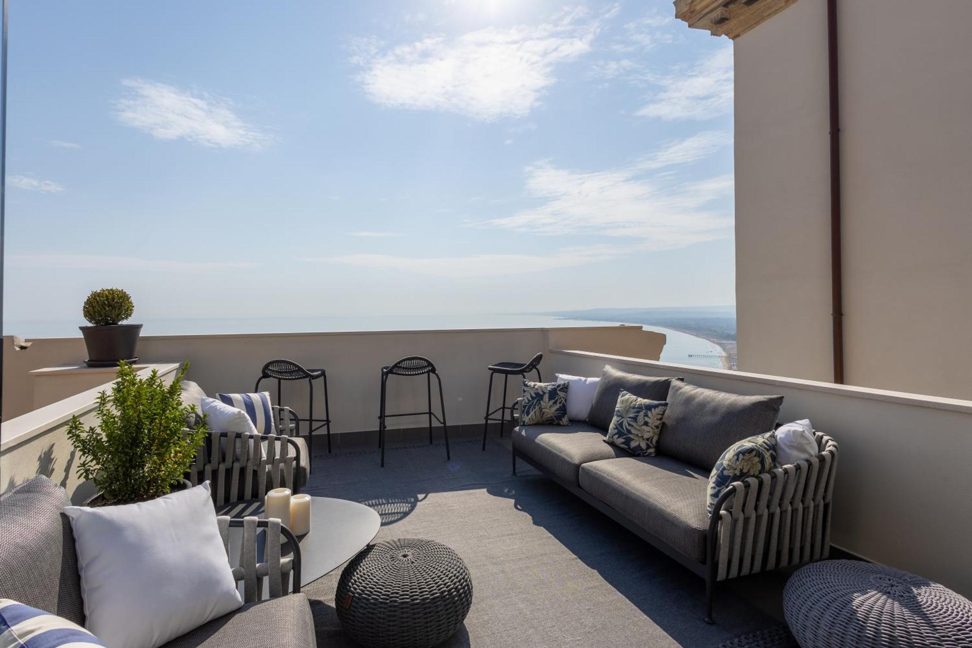 Bluonly Boutique B&B Васто Экстерьер фото