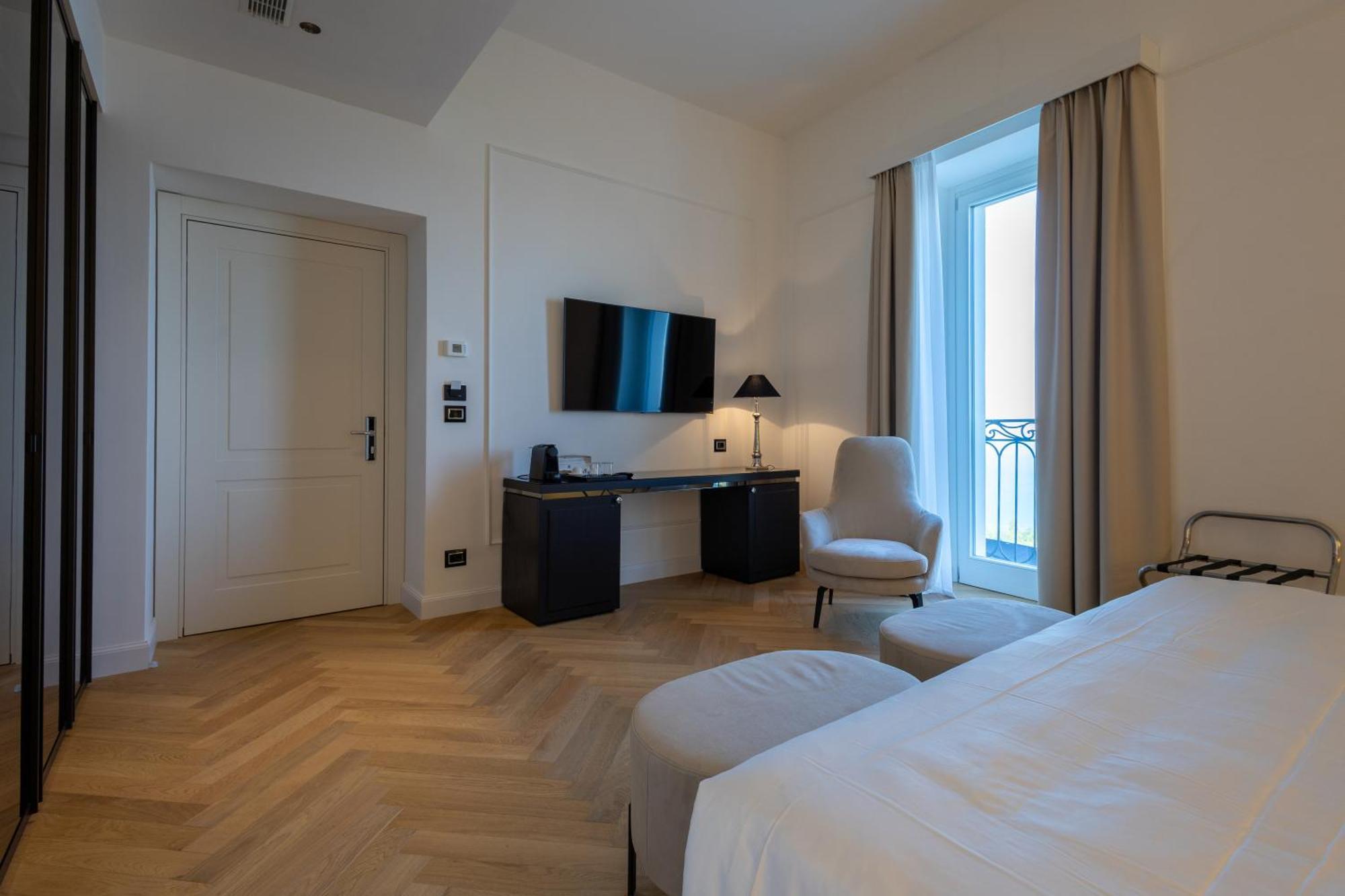 Bluonly Boutique B&B Васто Экстерьер фото