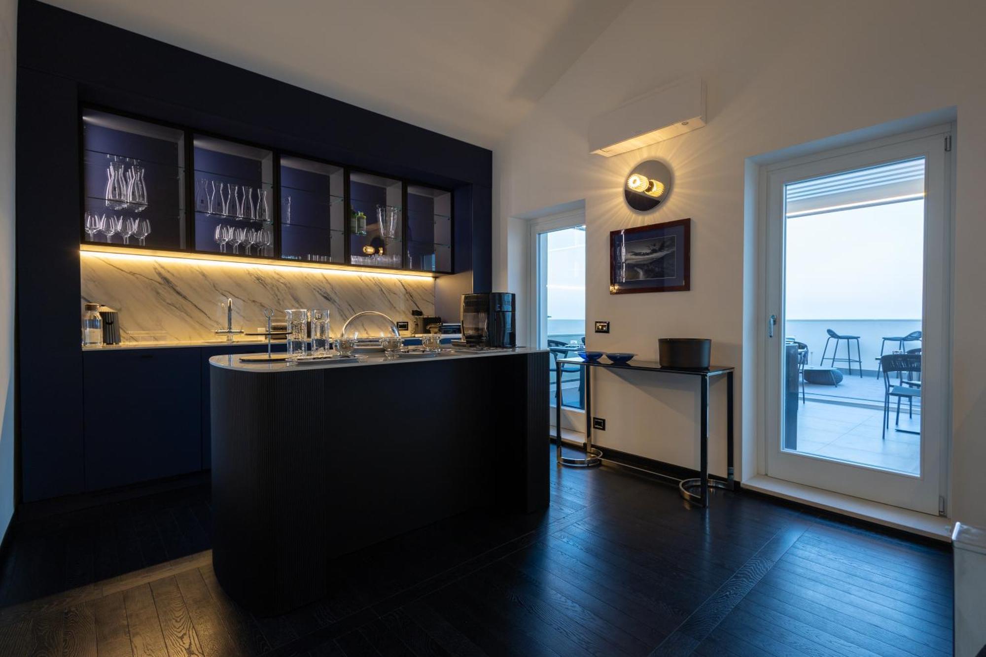 Bluonly Boutique B&B Васто Экстерьер фото